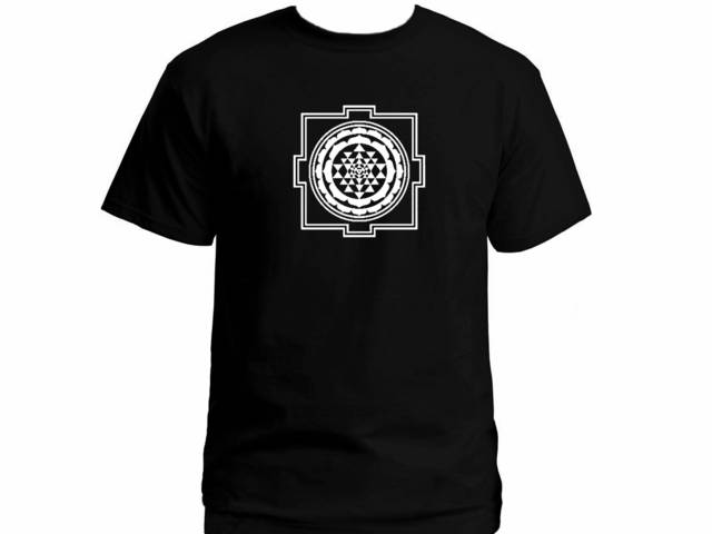 Mandala sri yantra buddhist hindu sacred art graphic t-shirt